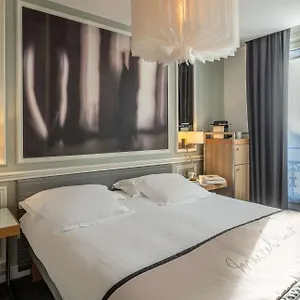 Hotel Western Premier Littéraire Le Swann, París